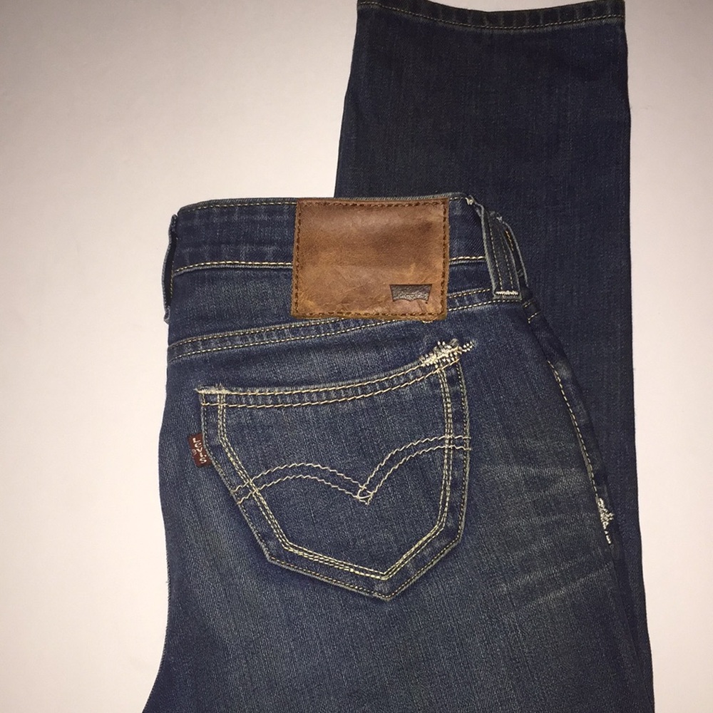 LEVIS JEANS - Picture 2 of 3